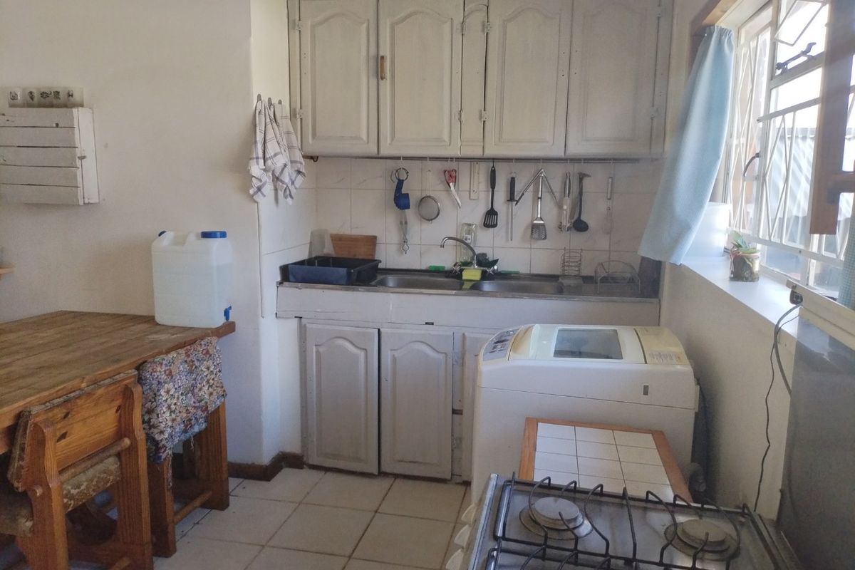 3 Bedroom House for Sale in Casseldale  - Photo 3