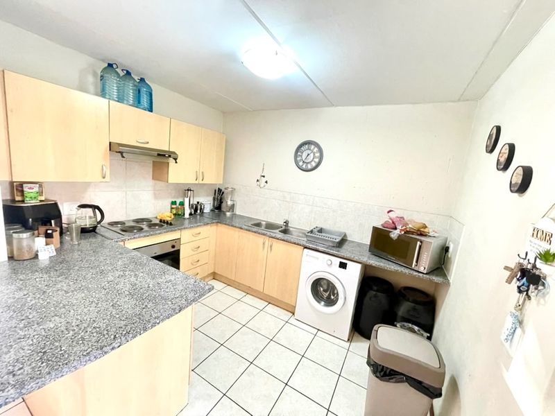 2 Bedroom 1 Bathroom Apartment for Sale  - Photo 6