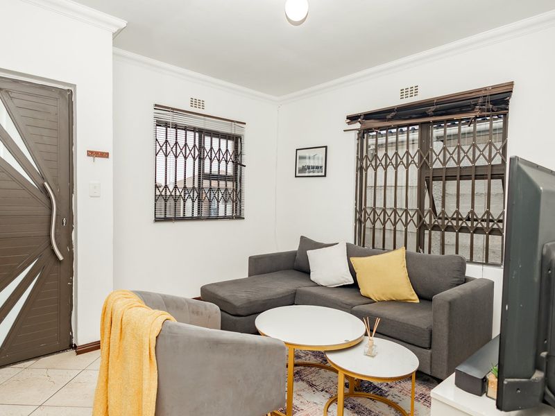 Life is good in a gated community - Photo 6