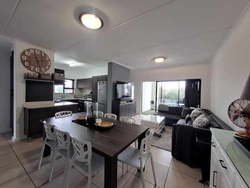 Stunning 3 Bedroom Townhouse for Sale in Greenstone - Photo 1