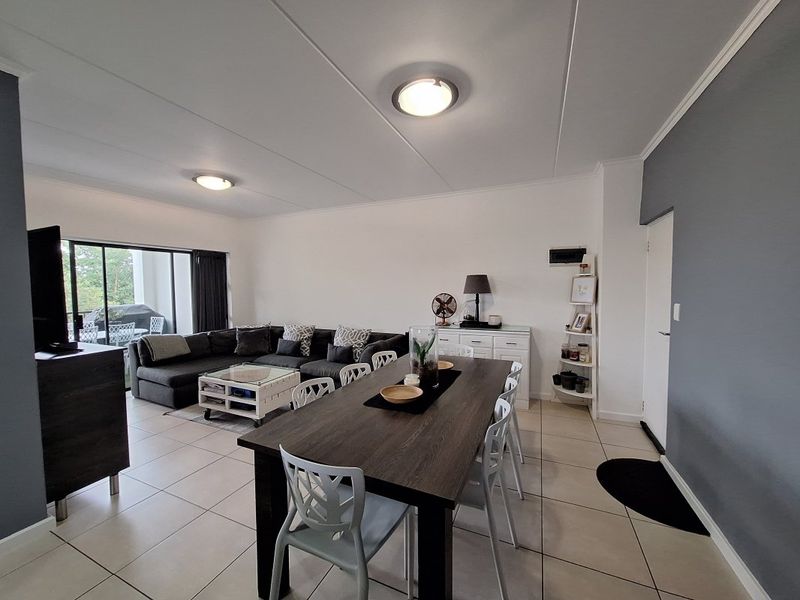 Stunning 3 Bedroom Townhouse for Sale in Greenstone - Photo 3