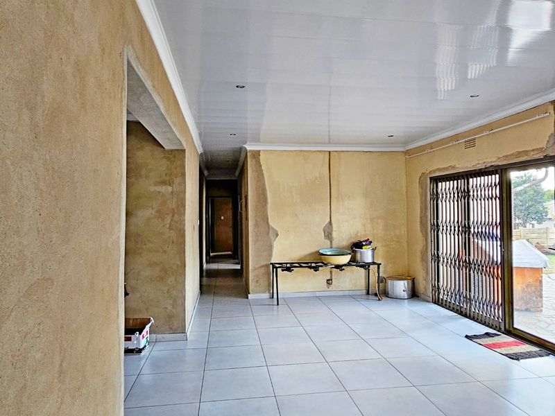 4 bedroom family house for sale in Birch Acres Proper - Photo 2