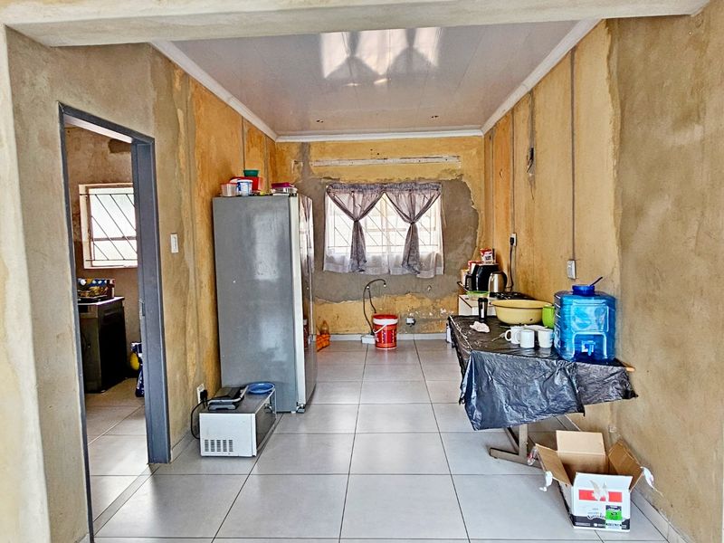 4 bedroom family house for sale in Birch Acres Proper - Photo 4
