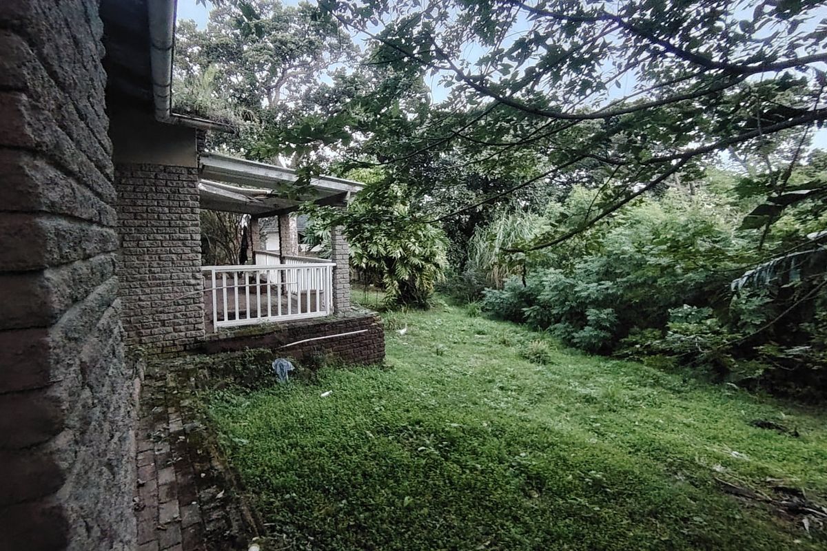 MR456859 Property in Shelly Beach with a lot of potential. - Photo 2