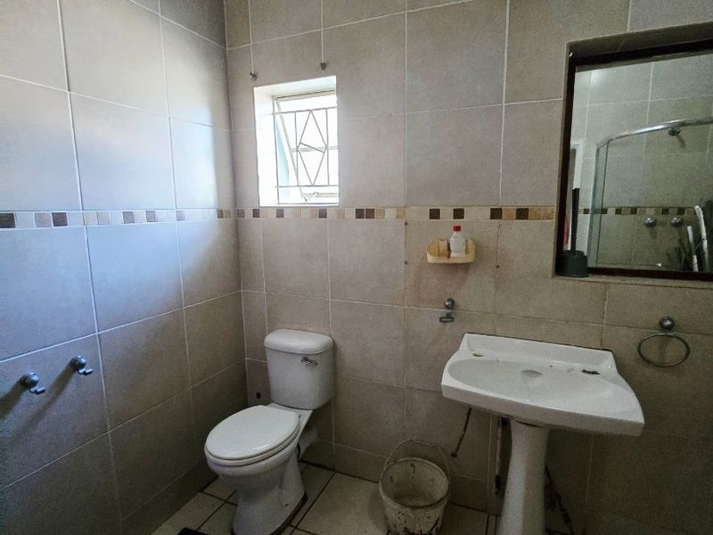 Freemanville Gem with Endless Potential! - Photo 5