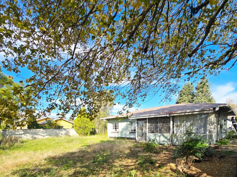 Freemanville Gem with Endless Potential! - Photo 2