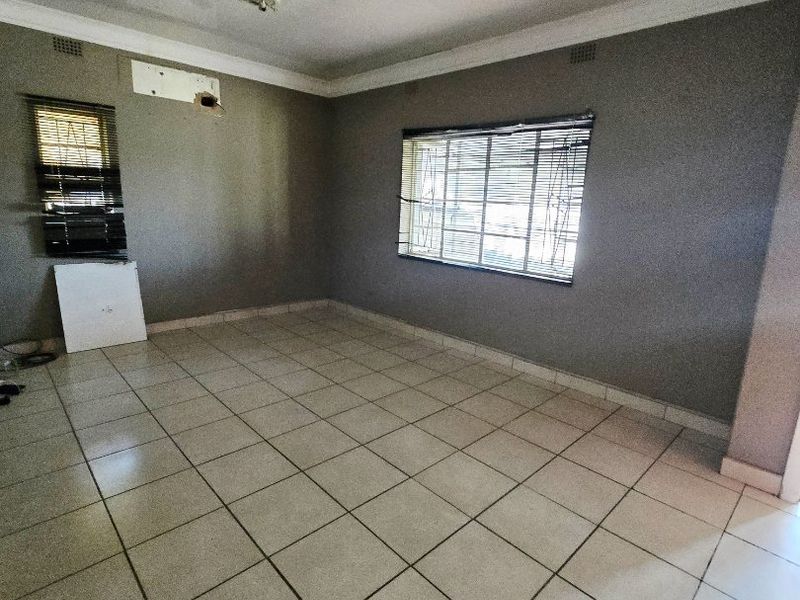 Freemanville Gem with Endless Potential! - Photo 10