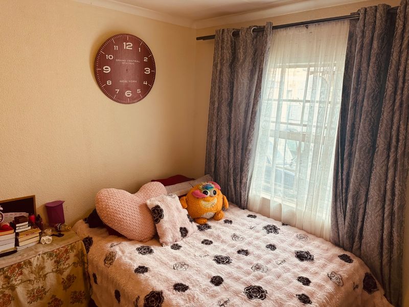 Lovely 3 Bedroom House For Sale.  - Photo 10