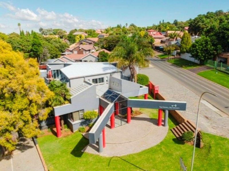 Prime Commercial Property – Glenvista - Photo 2