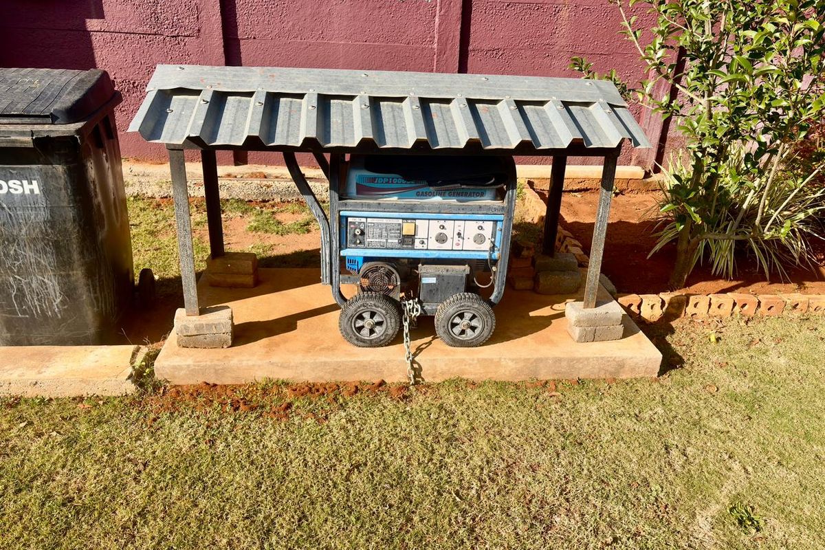 3 Bedroom House for sale in Stilfontein. - Photo 5