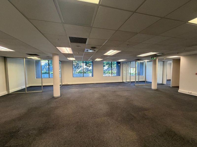 Prime V&A Waterfront Office Space Offering Convenience and Connectivity - Photo 2