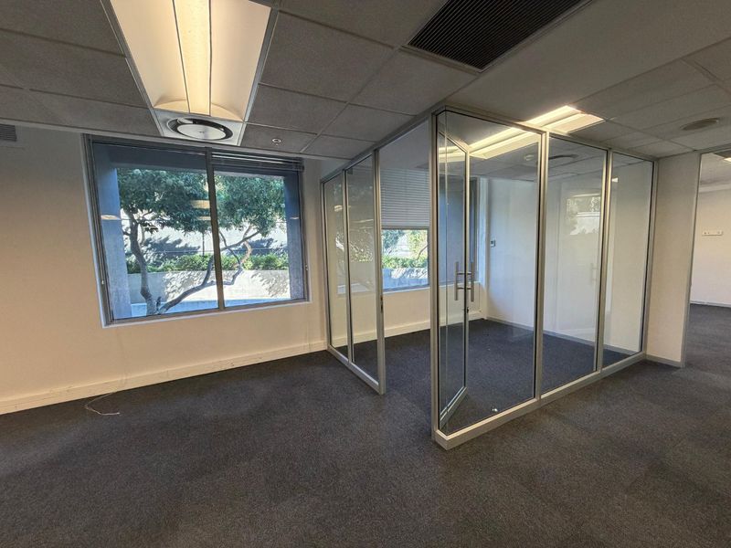 Prime V&A Waterfront Office Space Offering Convenience and Connectivity - Photo 7