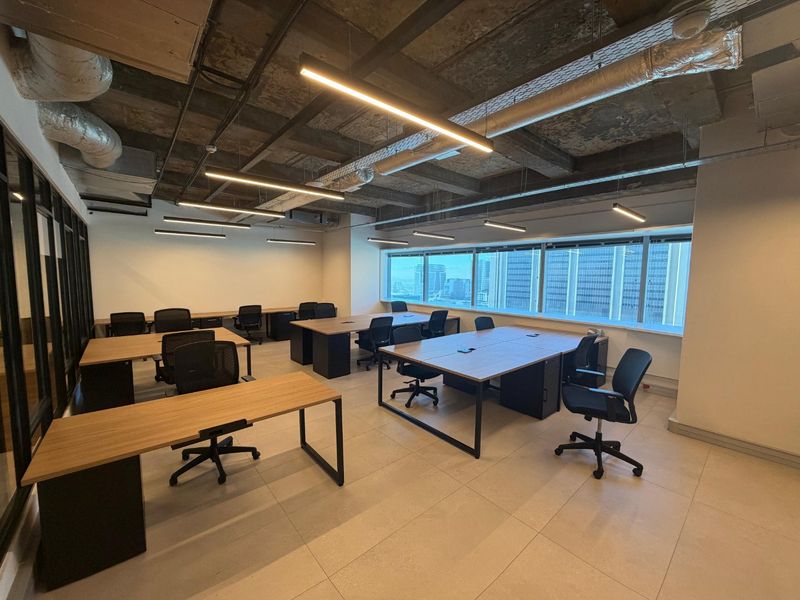 Premium 17th Floor Office Space at The Towers - Photo 3