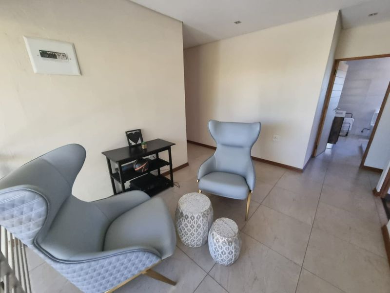 A Beautiful 4 Bedroom 5 Bathroom house for rent in Savannah Country Estate  - Photo 4
