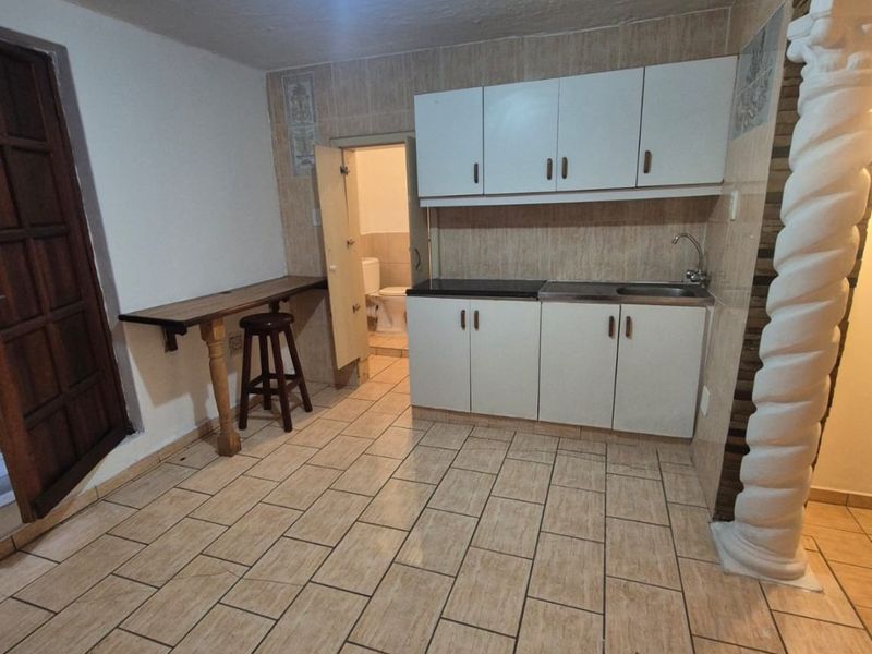 1 Bedroom unit to Let in Brighton Beach Bluff - Photo 3