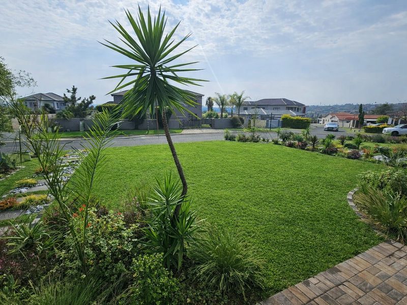 4 Bedroom House for Sale in Arundo Estate - Photo 2