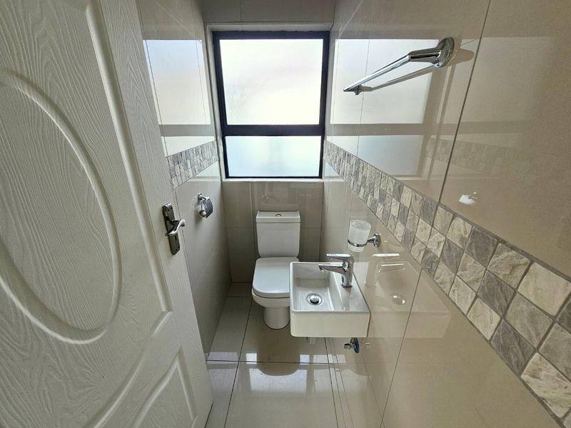 4 Bedroom House for Sale in Arundo Estate - Photo 9