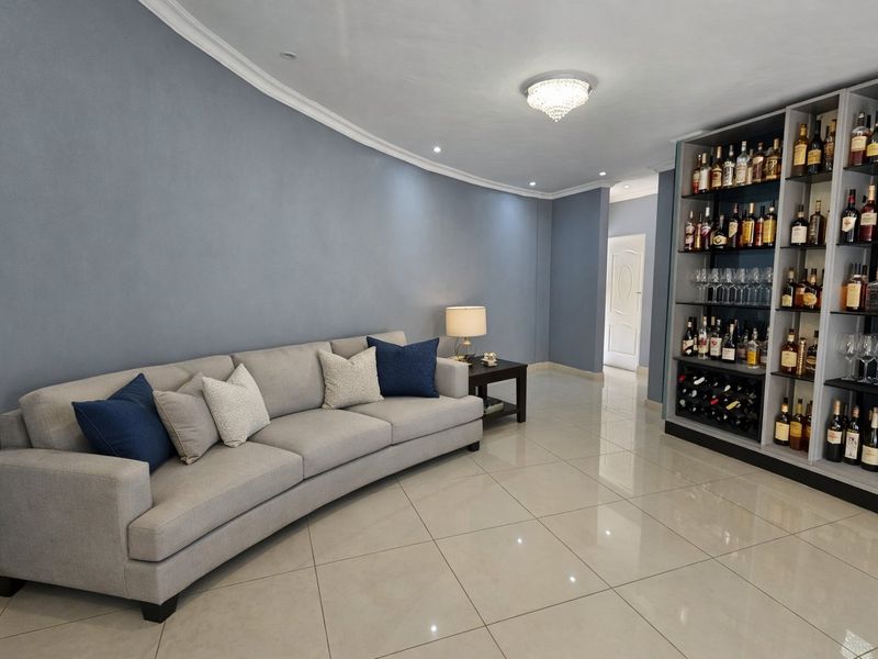 4 Bedroom House for Sale in Arundo Estate - Photo 10