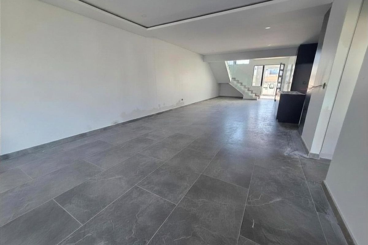 Brand New Build | 4 Bedrooms | Double Storey | Sandown Estate - Photo 2