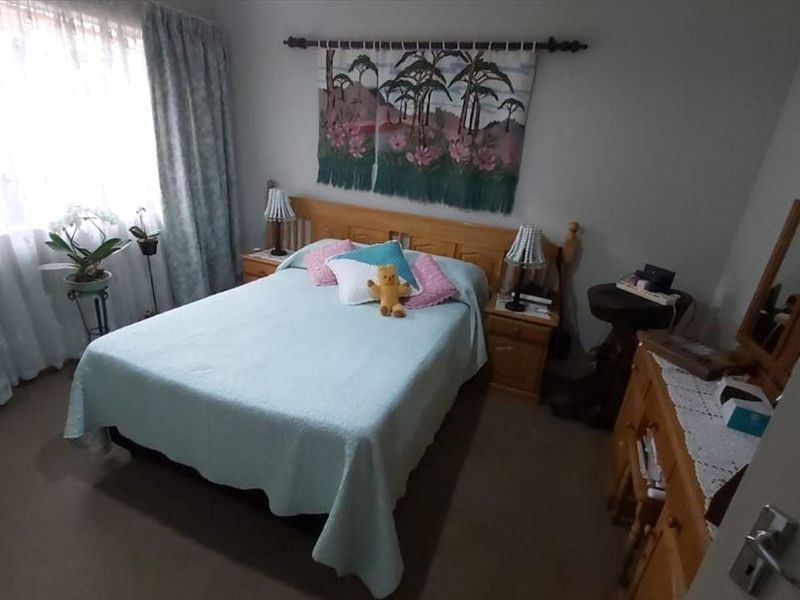 Cozy and Secure Starter Home - Photo 3