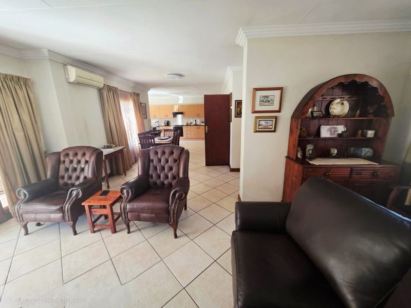 Spacious Montana family home with 3 beds and 2 baths - Photo 4