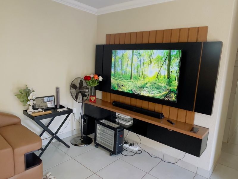 This Beautiful two bedroom house in block xx for sale at a very affordable price  - Photo 3