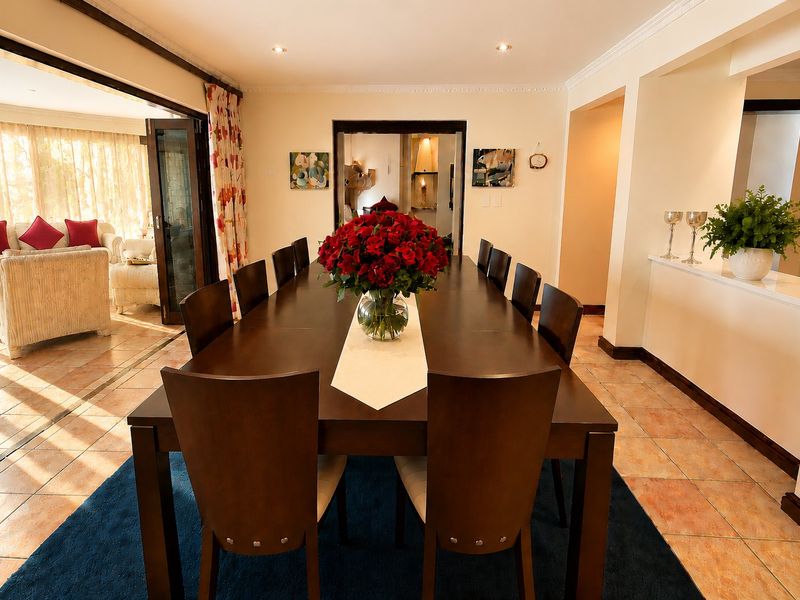 Four Plus Spectacular Estate Living - Photo 7