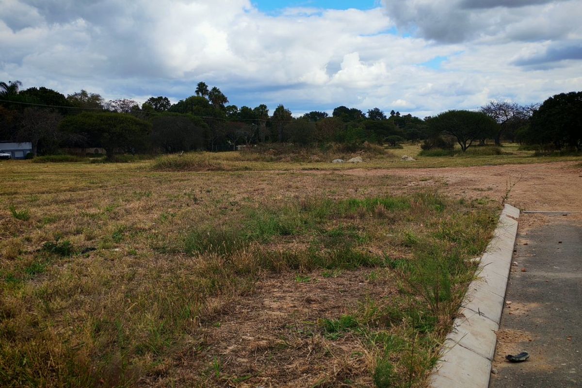 Investor & Developer Opportunity – 11 768 sqm Development Land in Bendor Ext 126 - Photo 3