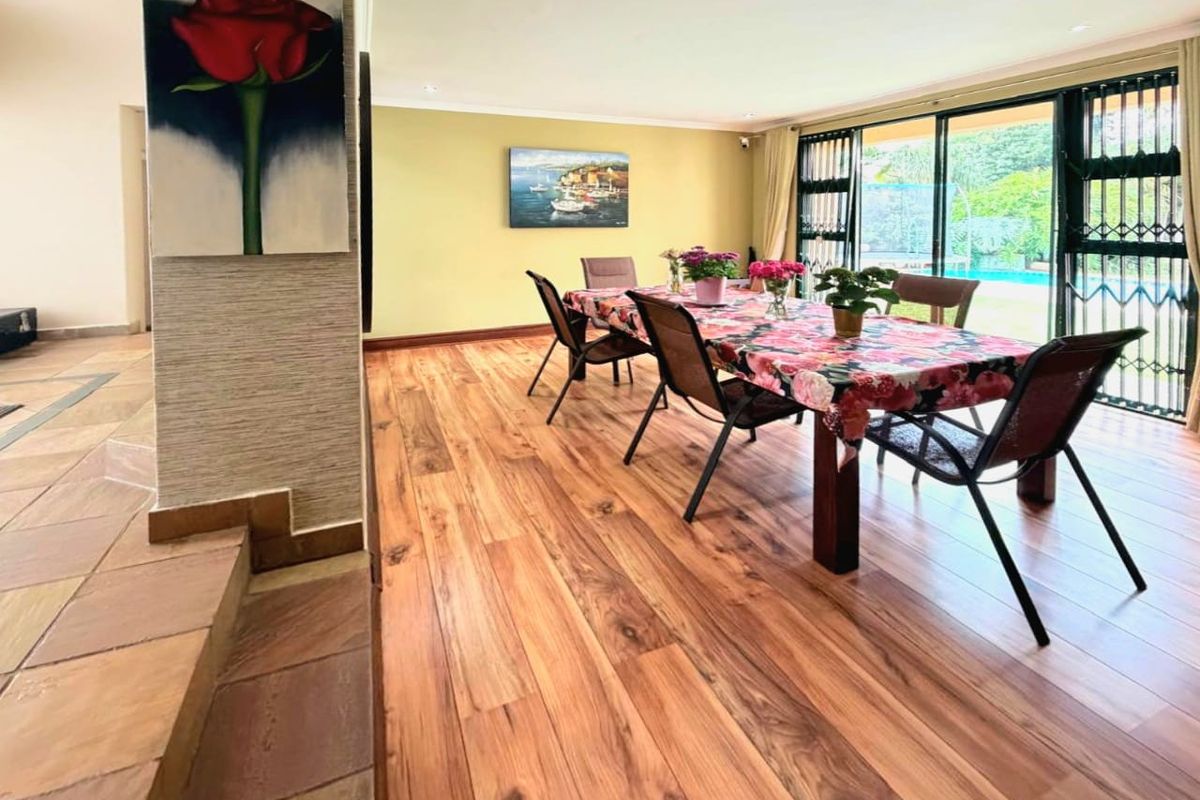 Elegant Family Living on the Fairway | Centurion Golf Estate - Photo 4