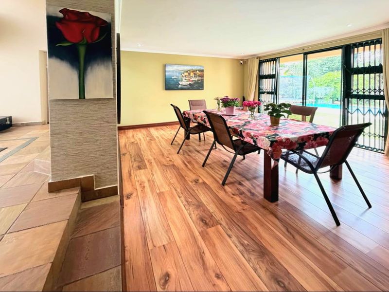 Elegant Family Living on the Fairway | Centurion Golf Estate - Photo 4