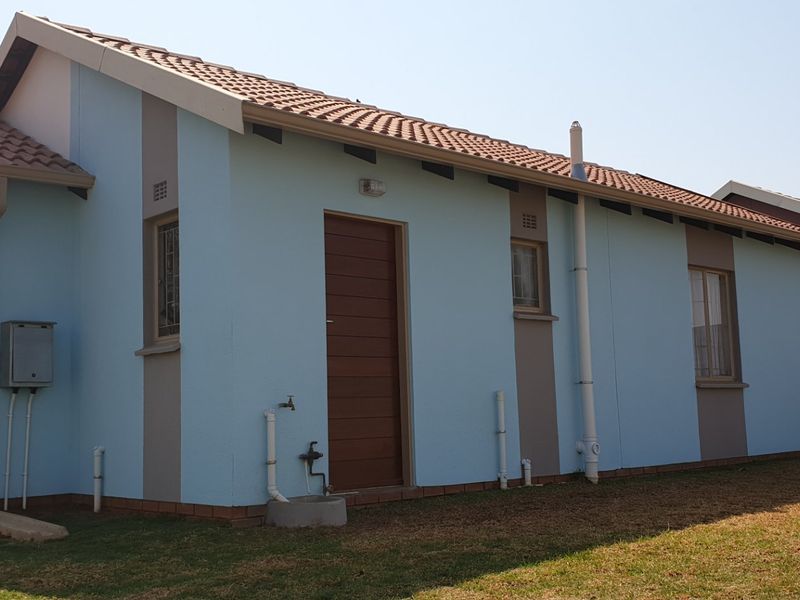 Stunning 3-bedroom house for sale in Sky City - Photo 2