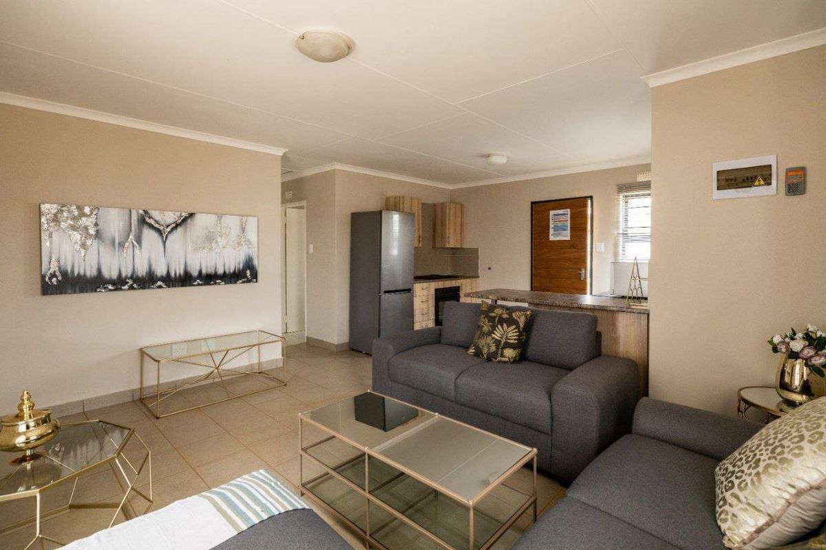 Specious 3-bedroom house for sale in Sky City - Photo 3