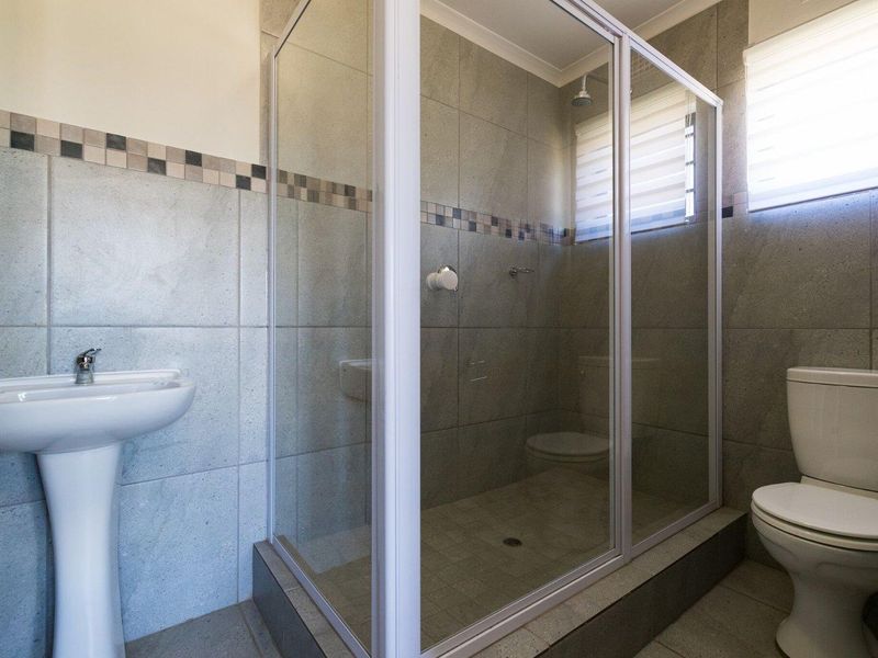 Specious 3-bedroom house for sale in Sky City - Photo 8