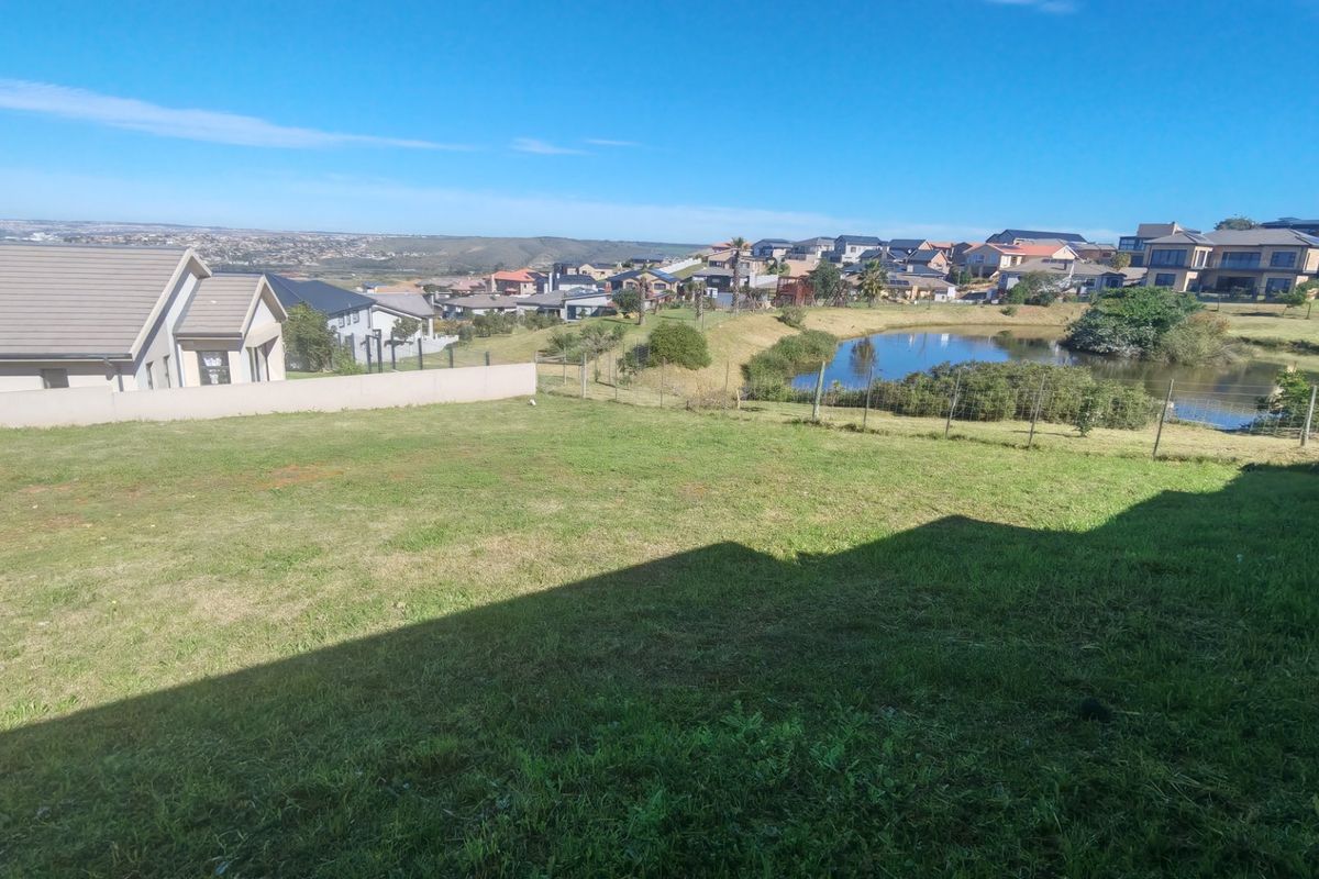 Vacant land as excellent investment opportunity on offer. - Photo 3