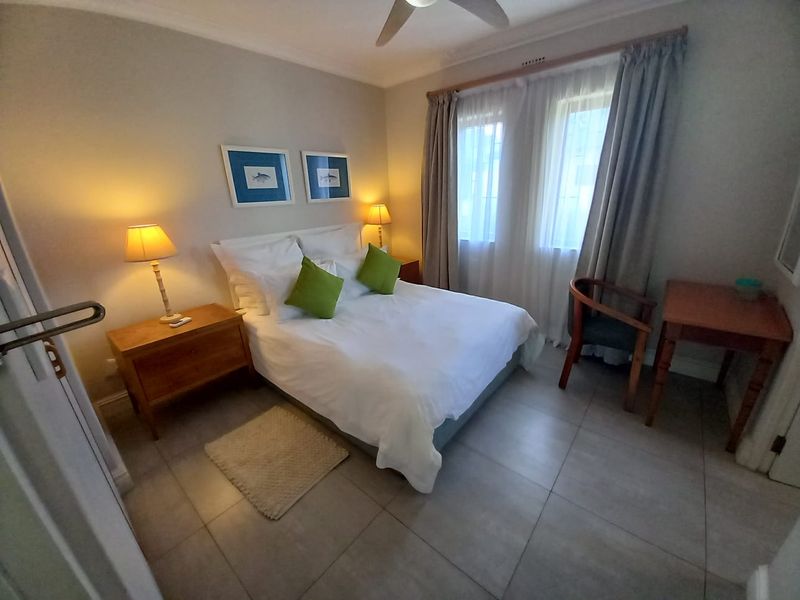 Relaxing and Tranquil 2 Bedroom Ground Floor Unit - Photo 9