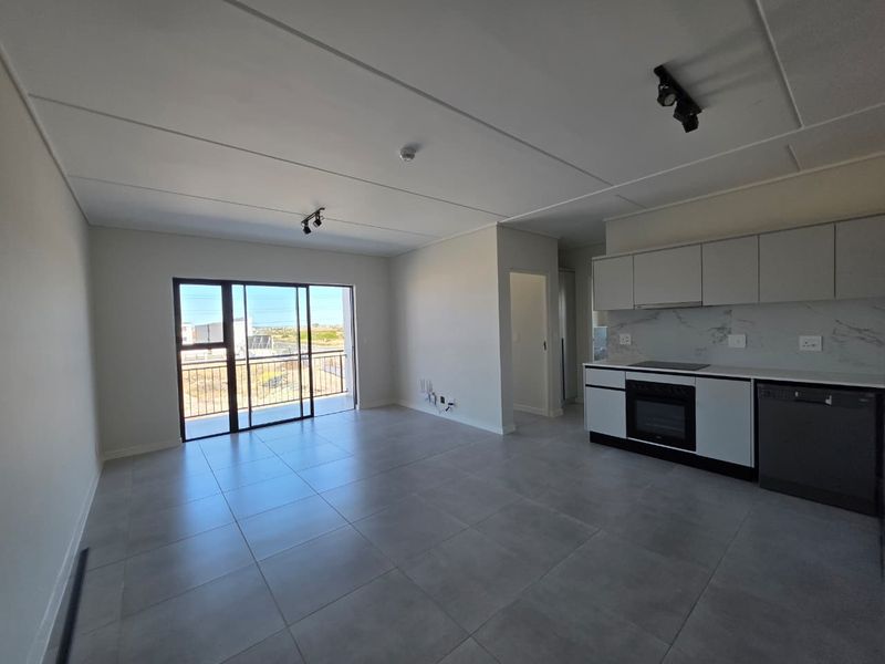 Modern 2-Bedroom Apartment - Photo 1