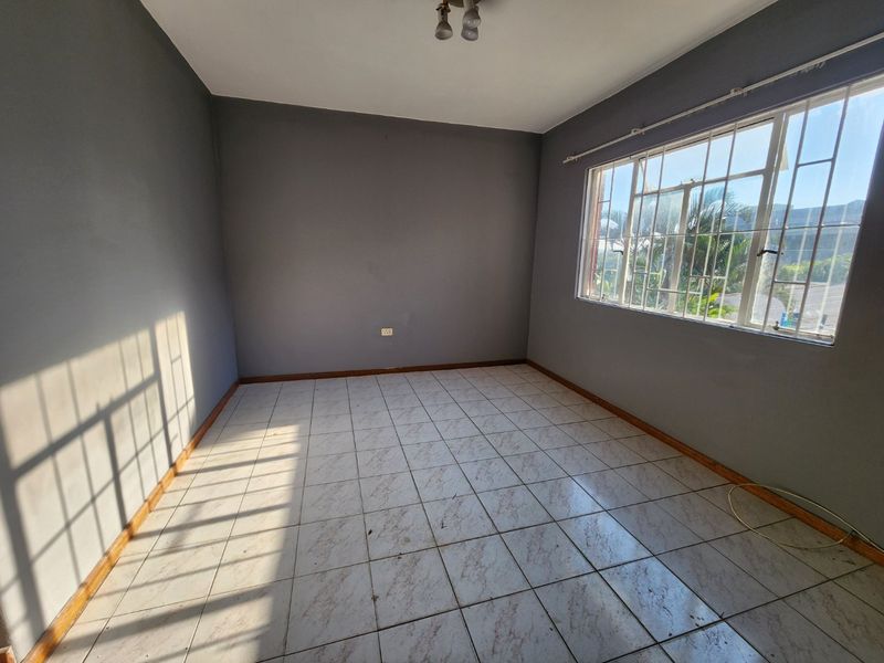 Centrally located 2 Bedroom apartment - Photo 6