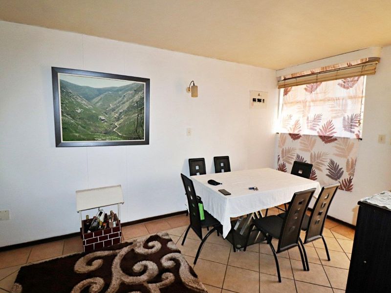 Fantastic Secure 2 Bedroom Flat.  - Photo 3