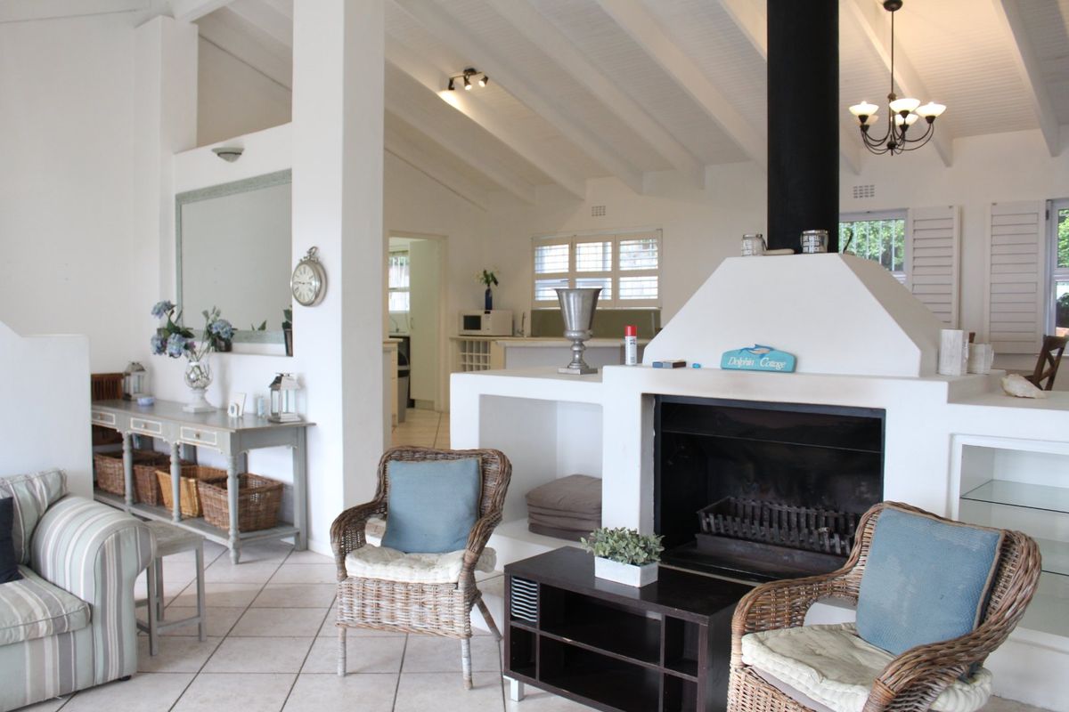 Mountainside Contemporary Living in Simons Kloof, Simon’s Town - Photo 3
