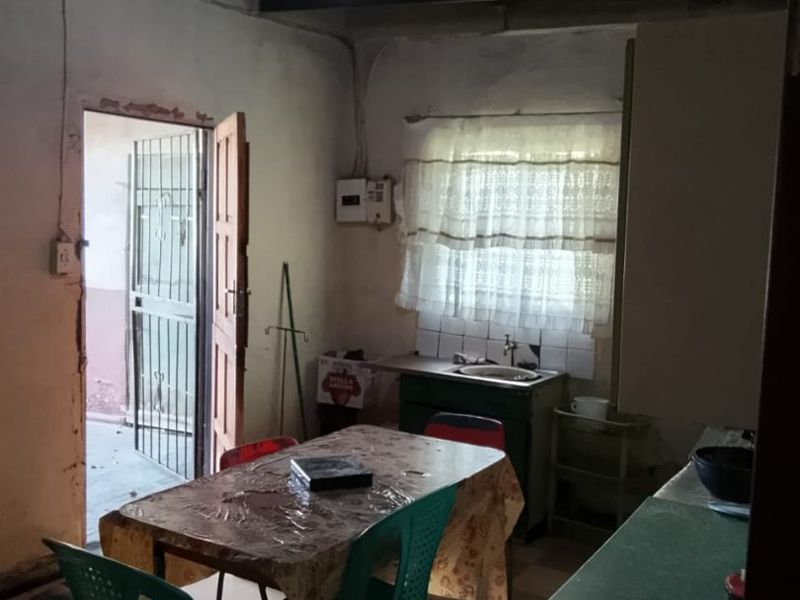3 Bedroom Family Home for Sale on a Large Stand - Photo 10