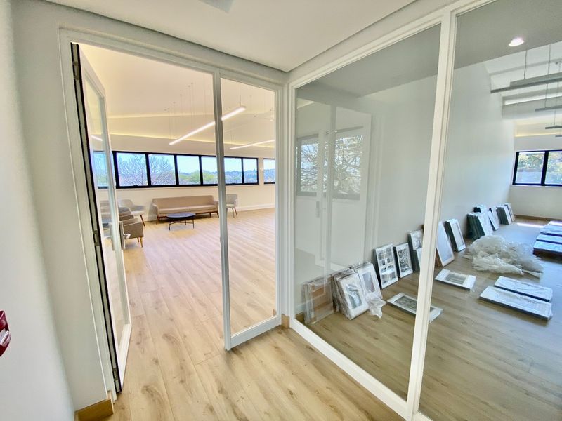 P-Grade Fully Serviced Suite Available In Halfway House! - Photo 6
