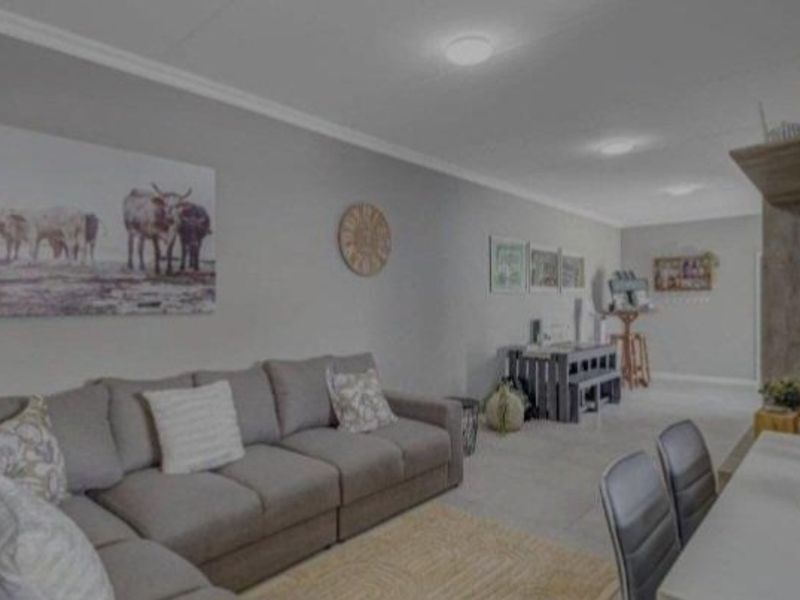 3 bedroom Apartment For rental in Midrand  - Photo 4