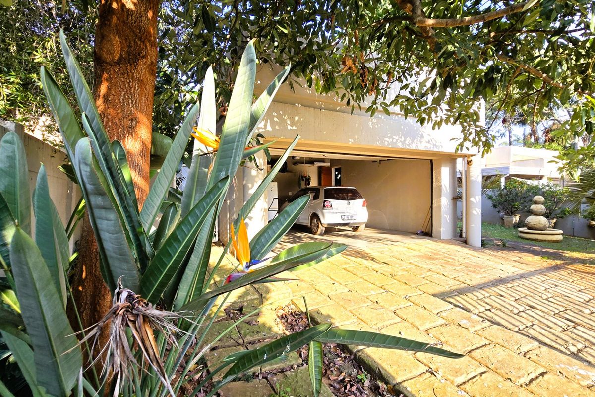 Stunning Family Home for Sale in Faerie Glen – Spacious 3 Bedroom Home with Double Garage and Entertainment Patio - Photo 2