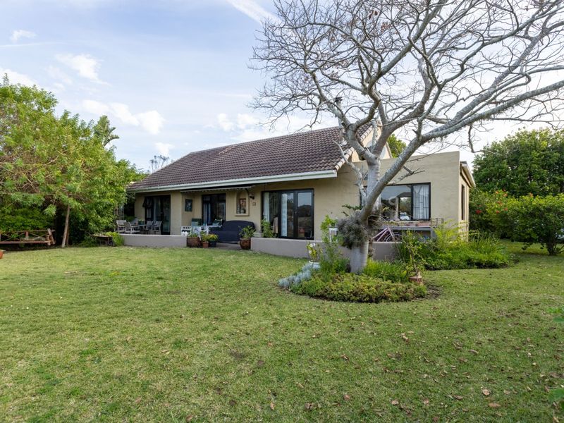 Silver Ranch - Photo 1