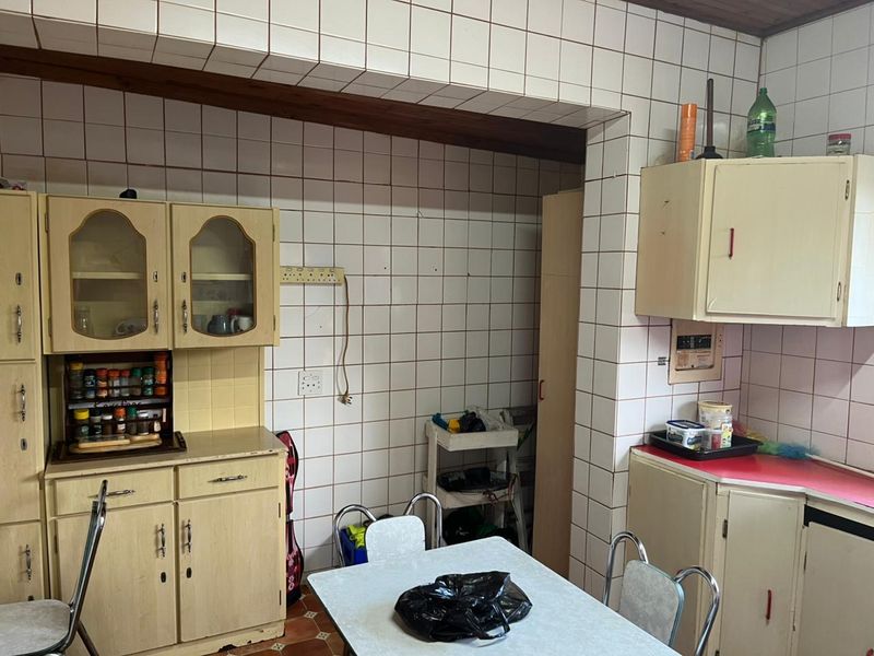 PRICED TO SELL!!! Family Home in Valleisig – Renovator’s Dream! - Photo 7