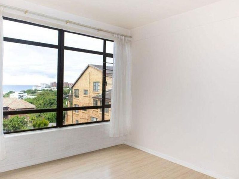 3 Bedrooms, 1 Bathroom Apartment To Let In Amanzimtoti, Durban  - Photo 10