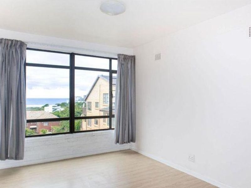 3 Bedrooms, 1 Bathroom Apartment To Let In Amanzimtoti, Durban  - Photo 9