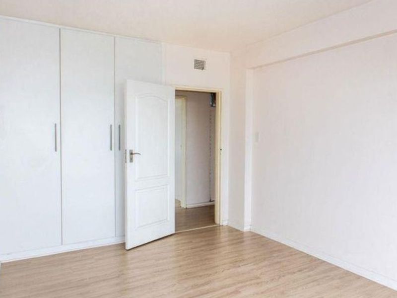 3 Bedrooms, 1 Bathroom Apartment To Let In Amanzimtoti, Durban  - Photo 7