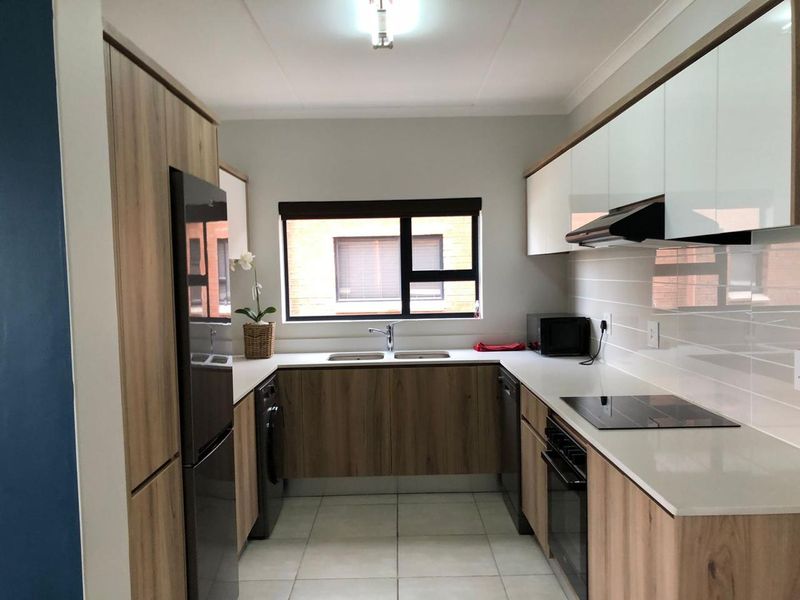 Modern 2-Bedroom Apartment for Sale – The Blyde Riverwalk Estate - Photo 2