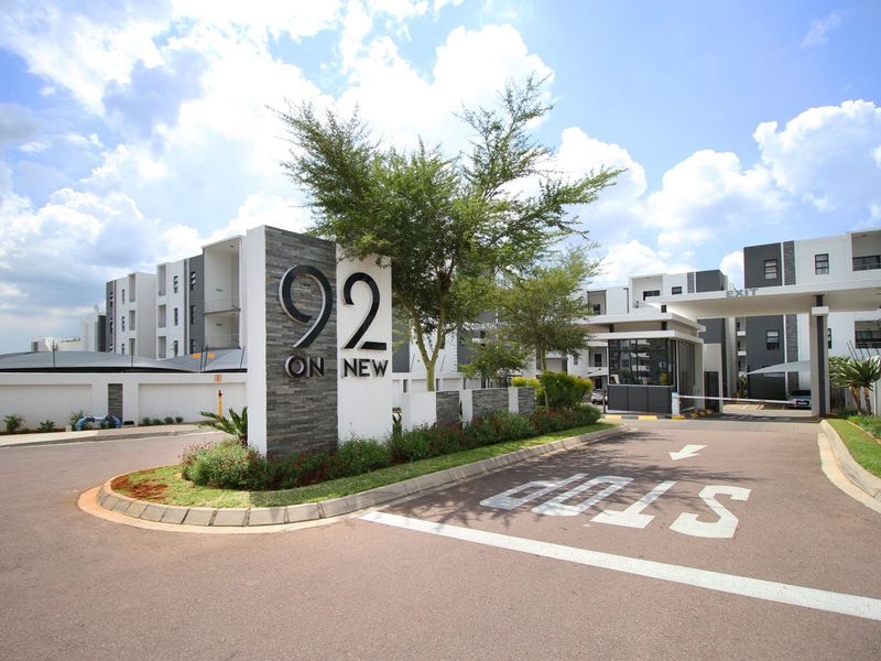 Ground floor furnished 1 bedroom apartment  - Photo 1